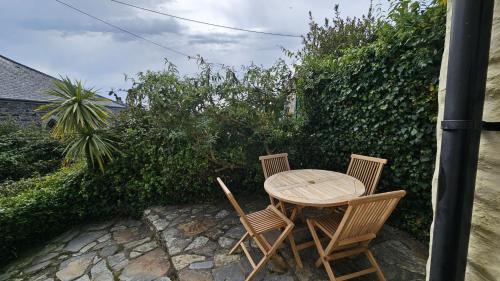 St. Mawes Casa | Corner Cottage
