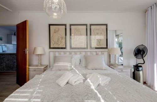 Onrus Casa | Corner Delight at Onrust Beach