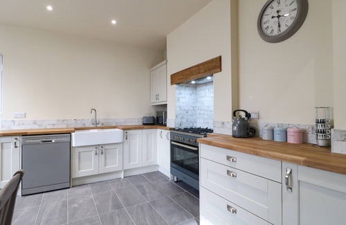 Ilkeston Cabaña | CORNER HOUSE COTTAGE, family friendly in Ilkeston