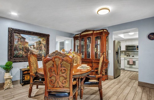 Desert Shores Condominio | Corner Lakeside with view, 2 Bedroom