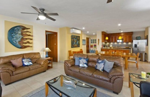 Costa Maya Condominio | Unidad de esquina en el edificio que estÃ¡ directamente en la playa