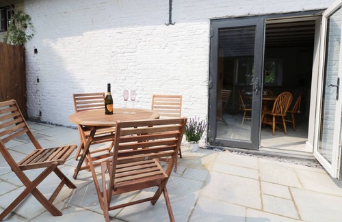 North Dalton Cabaña | Corner View, GREAT DRIFFIELD