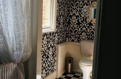Trafford Casa | Cornerstones Guest House