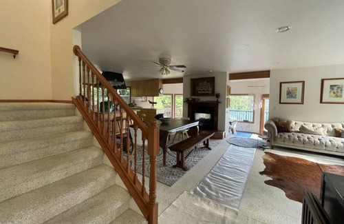 Oak Harbor Casa | Cornet Bay Lodge. Park retreat