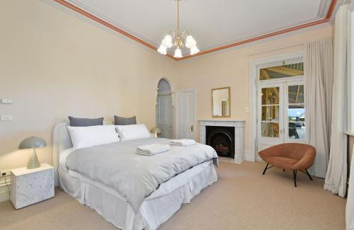 Merrijig Casa | Cornhill - Merrijig - Sleeps 12
