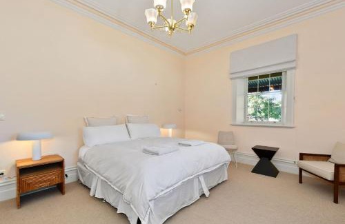 Merrijig Casa | Cornhill - Merrijig - Sleeps 12