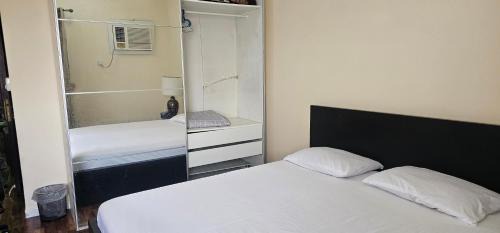 Madinat Zayed Apartamento | Corniche Facing 2BR#Family# Apartment