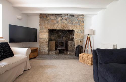 Helford Passage Casa | Cornish Cottage - Sleeps 8/9