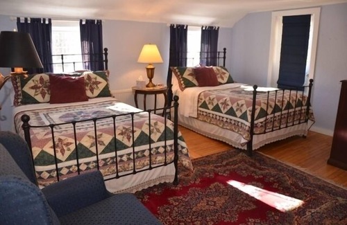 Cornwall Bridge Hotel | Cornwall Inn and Lodge