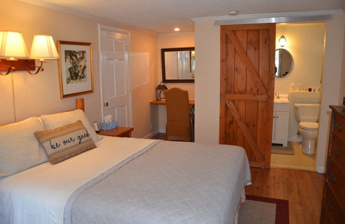 Cornwall Bridge Hotel | Cornwall Inn and Lodge