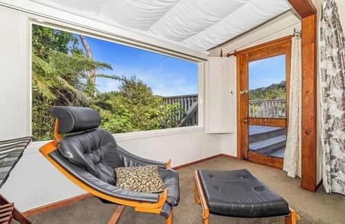 Coromandel Cabaña | Coromandel Cottage - Romantic Rustic - Sea views