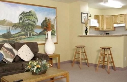 St. George Hotel | Coronada Inn and Suites