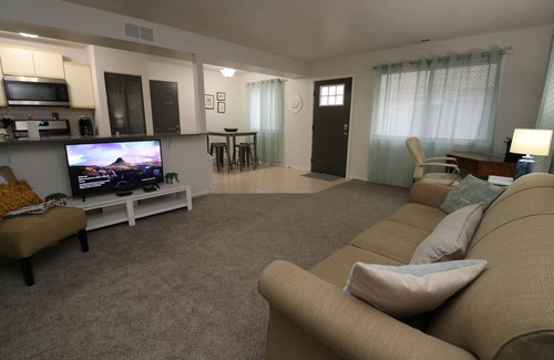 Merrillville Condominio | Alquiler corporativo a corto plazo en el noroeste de Indiana