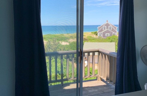 Dennis Casa | Corporation Beach- 4 BR House
