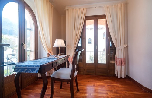 Oliena Villa | Corrasi Villa Oliena Luxury --- Código IUN: P2166