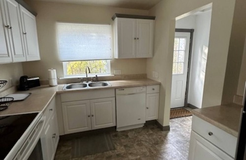 Ahsahka Casa | Correa's House in the Woods Charming 3 Bedroom House