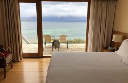 Barrio Correntoso Hotel | Correntoso Lake & River Hotel