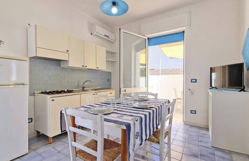 Marina di Mancaversa Chalet De Esquí | Corte 3 en residencia con 4 plazas para dormir - 2 habitaciones