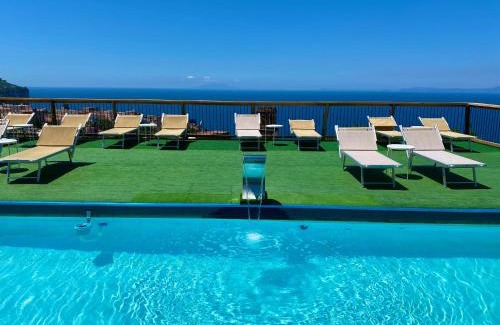 Vico Equense Casa | Corte Degli Ulivi Resort