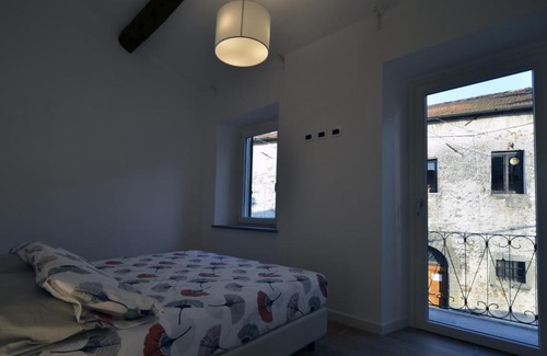 Masero Casa | CORTE MARIA CRISTINA 2