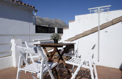 Cortes de la Frontera Casa | Cortes de la Frontera Townhouse