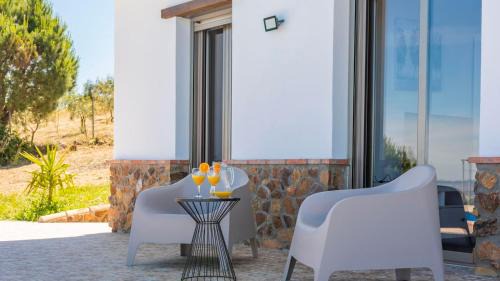 El Gastor Casa | Cortijo Granaino El Gastor by Ruralidays
