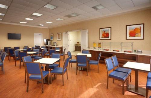Anaheim Resort Hotel | Cortona Inn and Suites Anaheim Resort