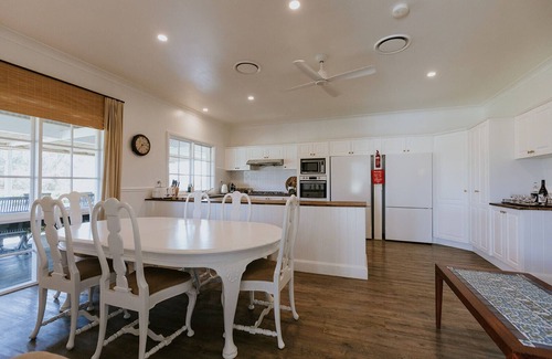 Belford Casa | Corunna Station Country House