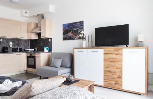 Corvin negyed Apartamento | Corvin Gem Apartment with PARKING