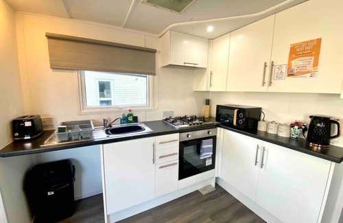 Knott End-on-Sea Casa | Cosalt Sleeps 5 Caravan Family Camping Lancashire