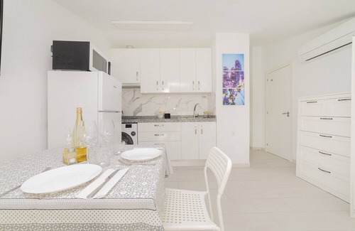 Coslada Apartamento | Buhardilla con terraza acogedora