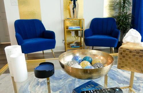 Deerwood Apartamento | Cosmic Serenity Retreat 1BD Lux King in Southeast Jax