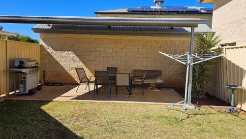 Charleville Hotel | Cosmos Country Motor Inn
