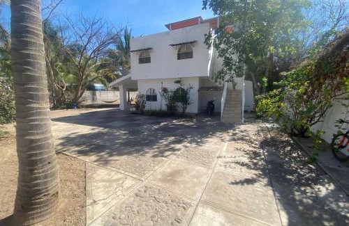 Los Ayala Casa | Costa Ayala casa para 18 personas a cuadra y media de la playa