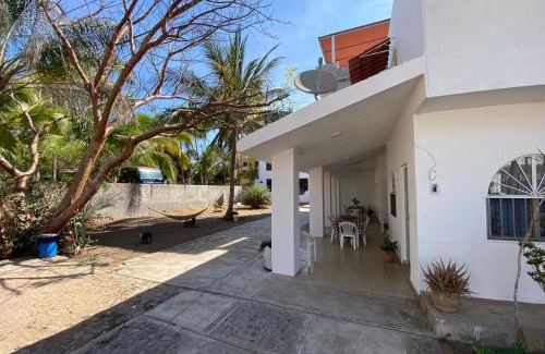 Los Ayala Casa | Costa Ayala casa para 18 personas a cuadra y media de la playa