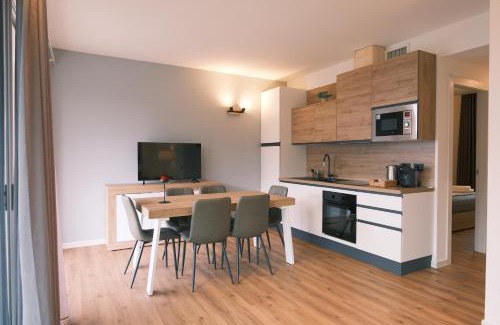 Zorzino Apartamento | Costa blu - terrace overlooking the lake & pool
