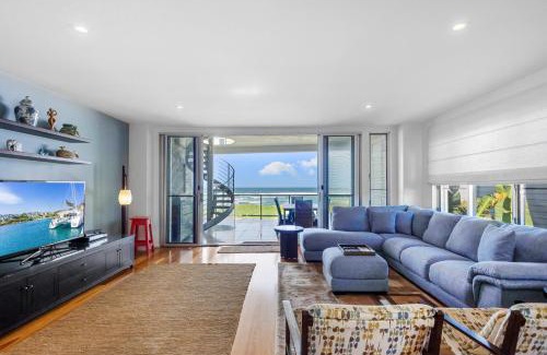 North Creek Casa | Costa del Sol - Beachfront Lennox Head