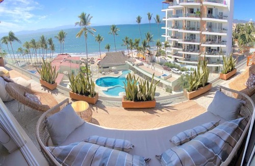 Bucerías Casa | Costa Dorada - Beachfront Penthouse in Bucerias Golden Zone