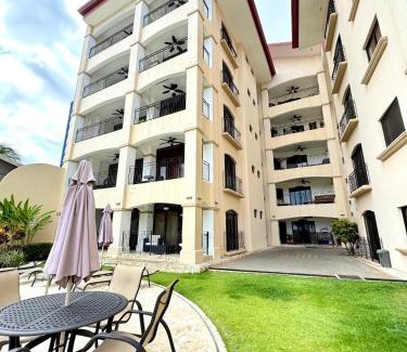 Barrio Los Faroles Apartamento | Costa Rican Jaco Haven