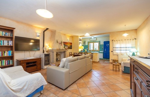 Cannigione Villa | COSTA SMERALDA Chalet pareado con vistas al mar en la zona alta de Cannigione