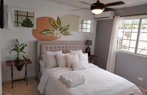 La Chorrera Casa | Costa Verde Room With Private Bathroom