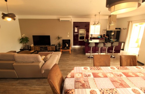 Gignac-la-Nerthe Casa | Coste Investment - The villa of Gignac