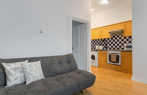 Finchley Casa | Cosy 1-Bed Flat for 4 Ppl w/ Parking