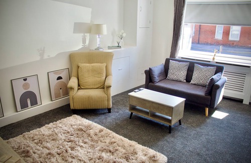 St Helens Casa | Cosy 1-Bed Flat in St Helens with Modern Amenities