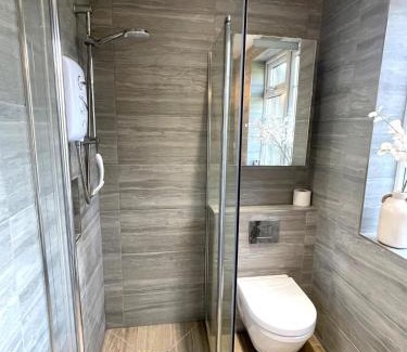 Cambridge Apartamento | Cosy 1 bed Home Opposite Addenbrookes Hospital - Free Parking
