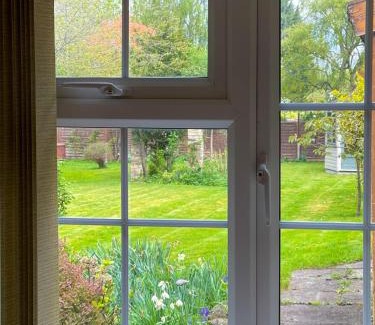 Cambridge Apartamento | Cosy 1 bed Home Opposite Addenbrookes Hospital - Free Parking