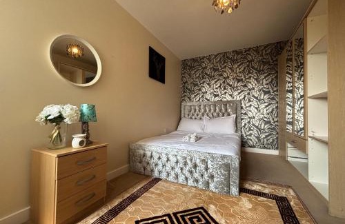 Grays Apartamento | Cosy 1-Bedroom Apartment in Central Grays with Parking & Excellent Transport Links