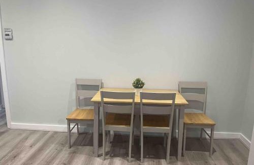 Bury Casa | COSY 1 -The Lodge