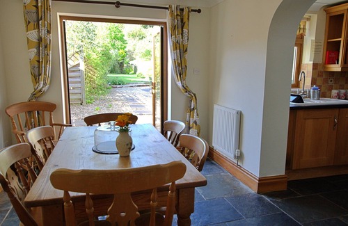 Mitcheldean Cabaña | Cosy 18th century cottage. Pet friendly. Absolute tranquility!