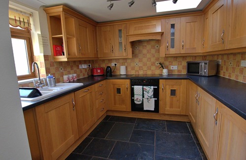 Mitcheldean Cabaña | Cosy 18th century cottage. Pet friendly. Absolute tranquility!